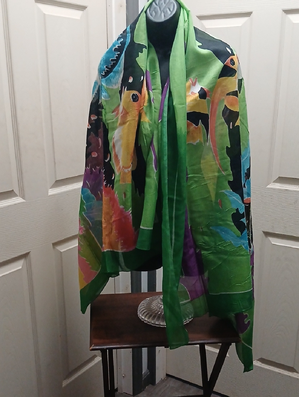 Colorful Tropical Fish Print Scarf - Bold Green Accent